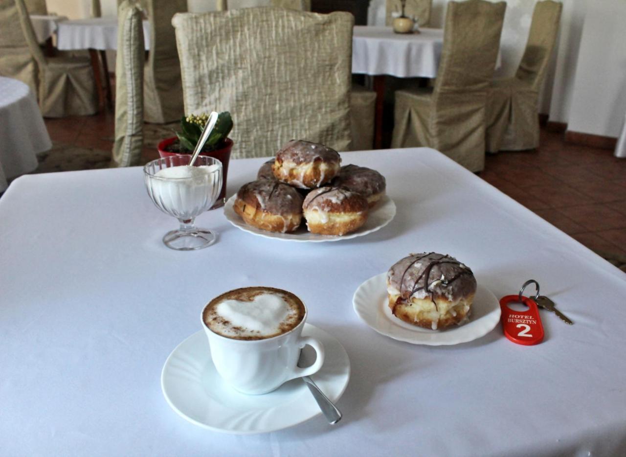 Hotel Bursztyn Kalisz Extérieur photo